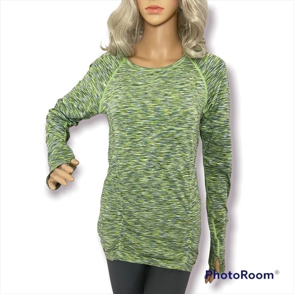 Athleta Long Sleeve Workout Shirt – Size Medium - Picture 1 of 9
